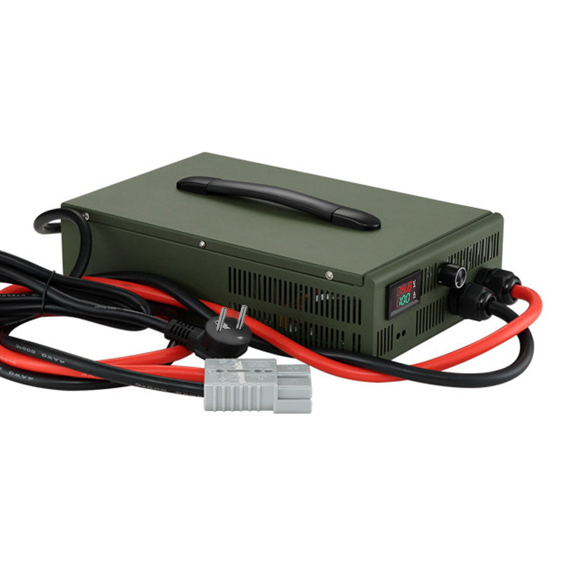 NOEIFEVO 12V 10A-100A Lithium LiFePO4 Batterioplader, Ladespænding 14,6V, LCD Display, Strøm Justerbar, Ventilator